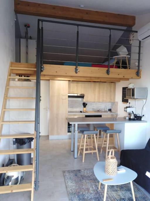 Joli Studio Au Coeur De La Provence Verte Saint-Maximin エクステリア 写真